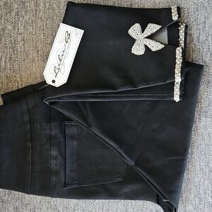 Lulu-B Black Denim Pants with Rhinestone Accent - Size 8 NEW